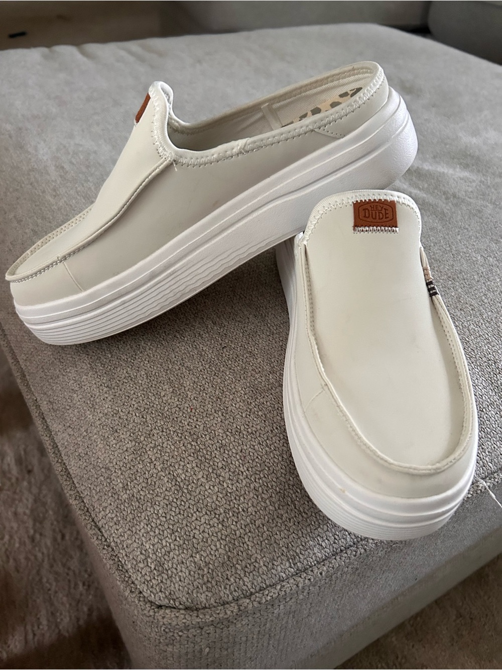 Hey Dude Cream White Slip-On Clogs with Leopard Insole - Picture 2 of 3